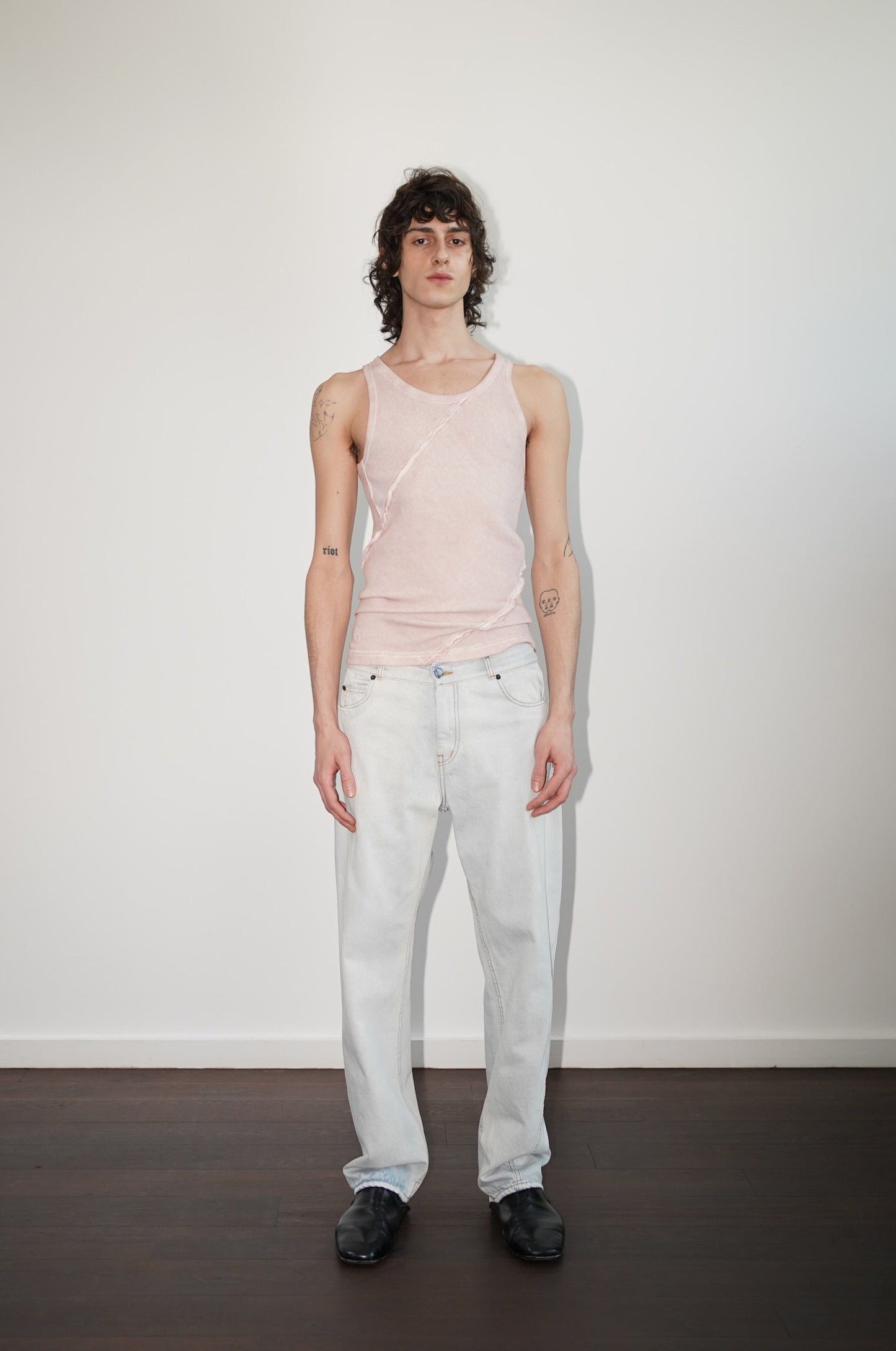 REGULAR FIT JEANS