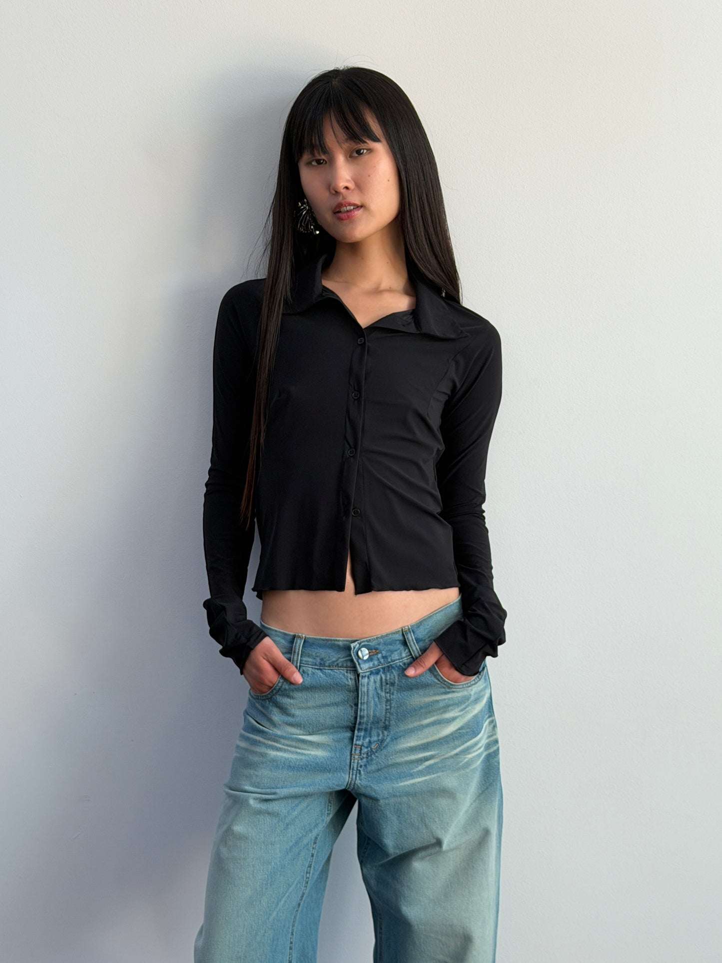 STRAIGHT LEG JEANS