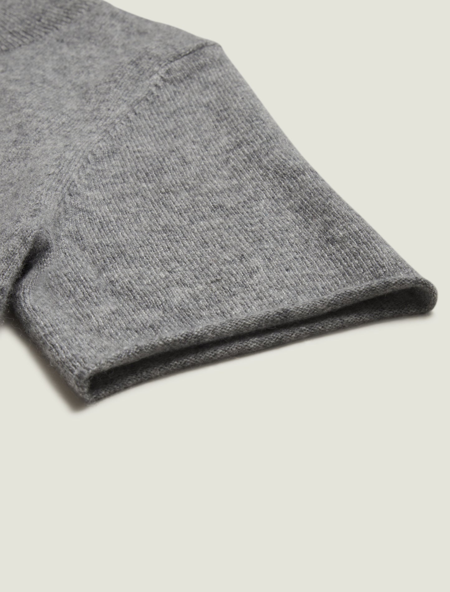 BABY SLEEVE KNIT
