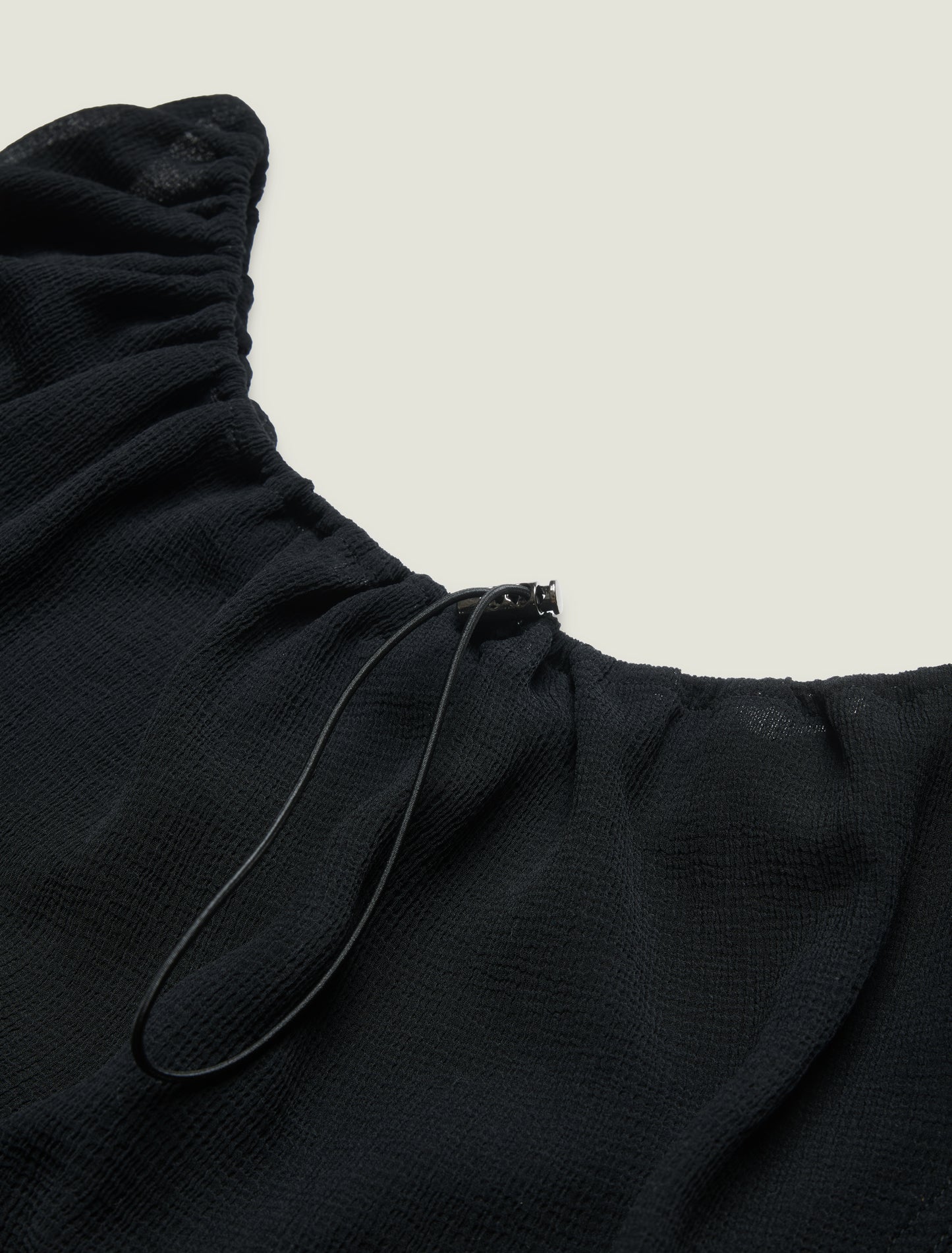 PUFF SLEEVE TOP