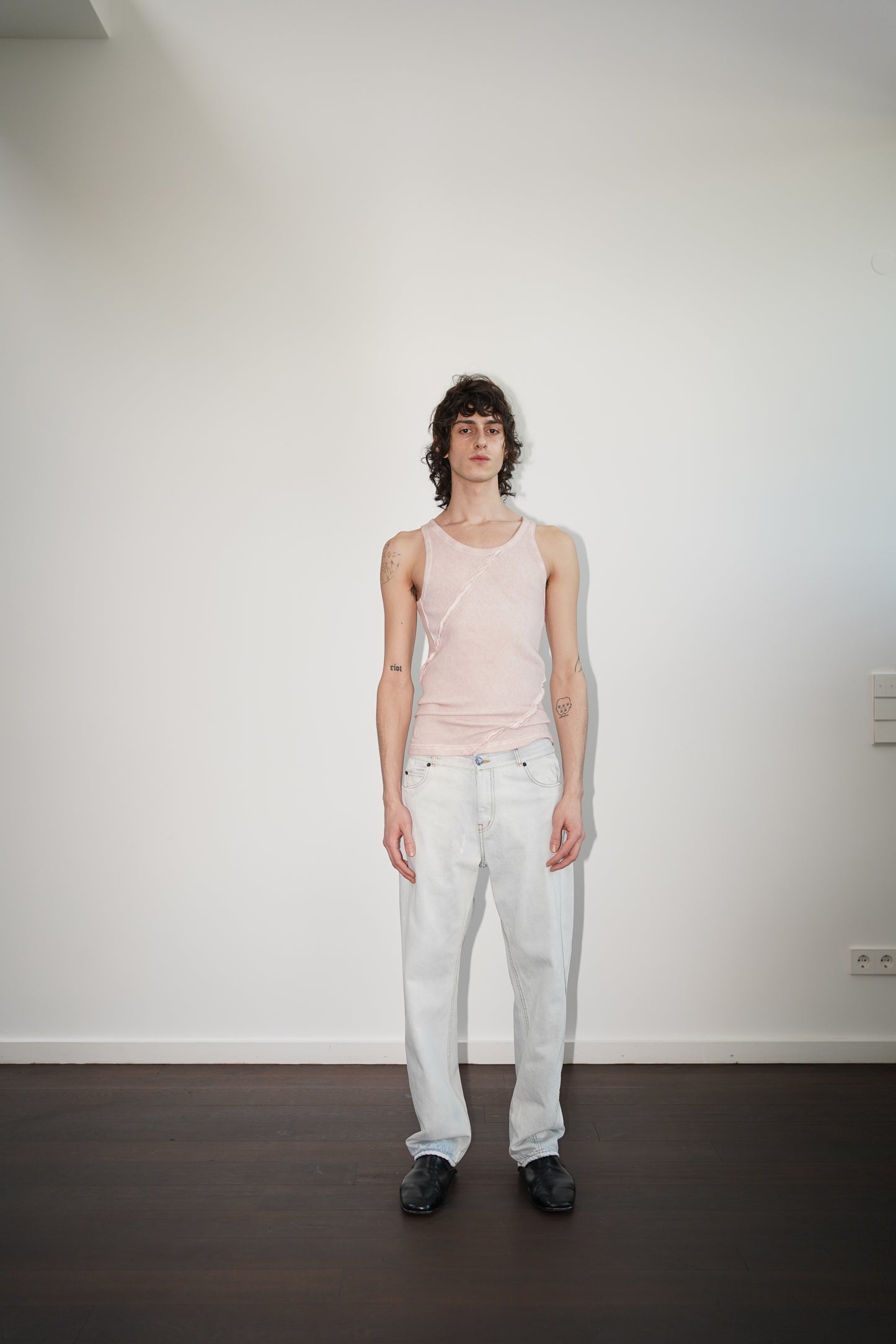 REGULAR FIT JEANS